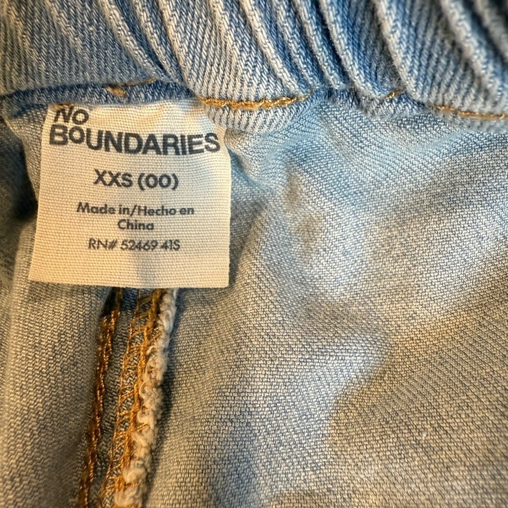 No Boundaries Light Blue Cargo Pants - Picture 9 of 9